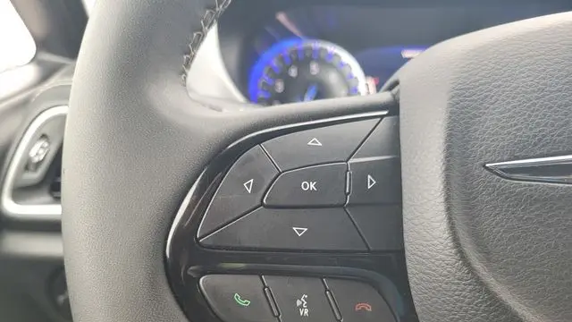 2024 Chrysler Pacifica Touring