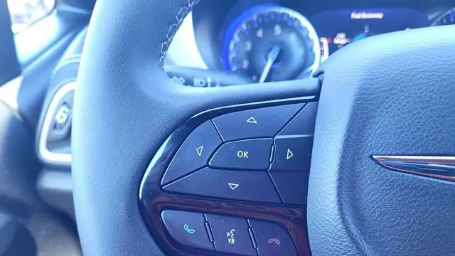2024 Chrysler Pacifica Touring