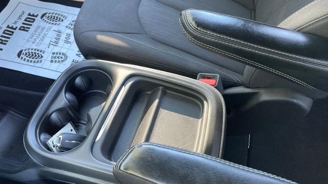 2024 Chrysler Pacifica Touring