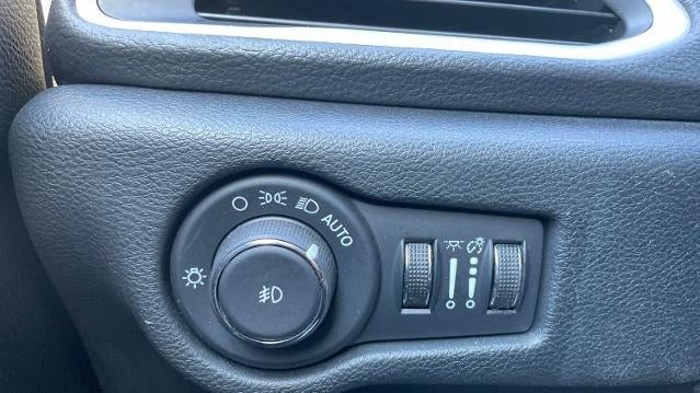 2024 Chrysler Pacifica Touring