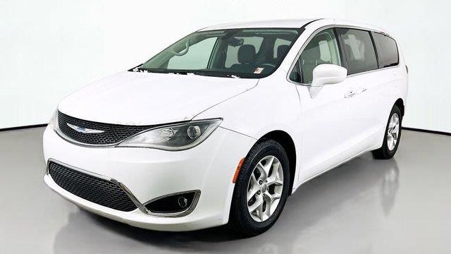 2018 Chrysler Pacifica Touring Plus