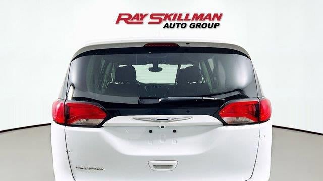 2018 Chrysler Pacifica Touring Plus