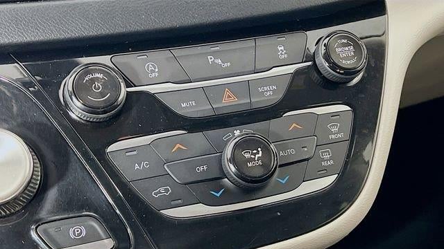 2018 Chrysler Pacifica Touring Plus