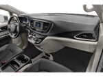 2018 Pacifica Thumbnail 16