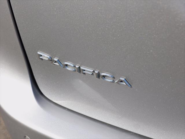 2018 Chrysler Pacifica - $11,700