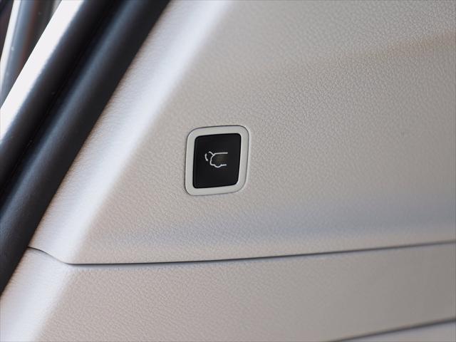 2018 Chrysler Pacifica - $11,700