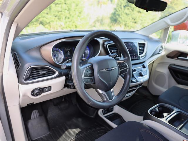 2018 Chrysler Pacifica - $11,700