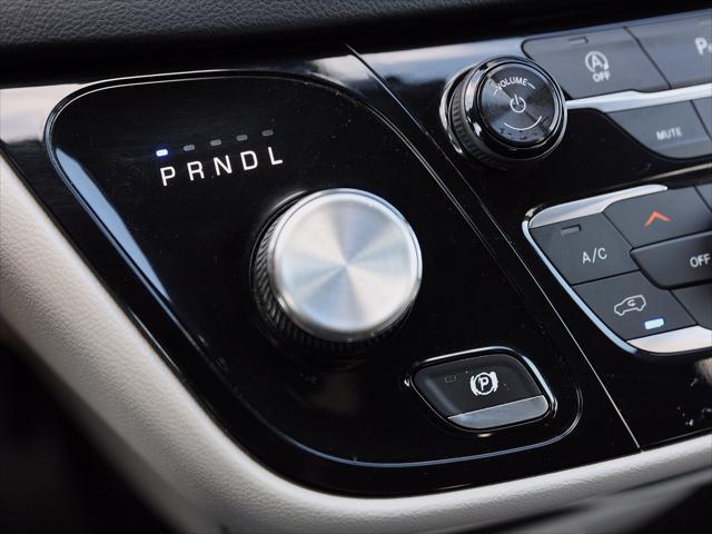 2018 Chrysler Pacifica - $11,700