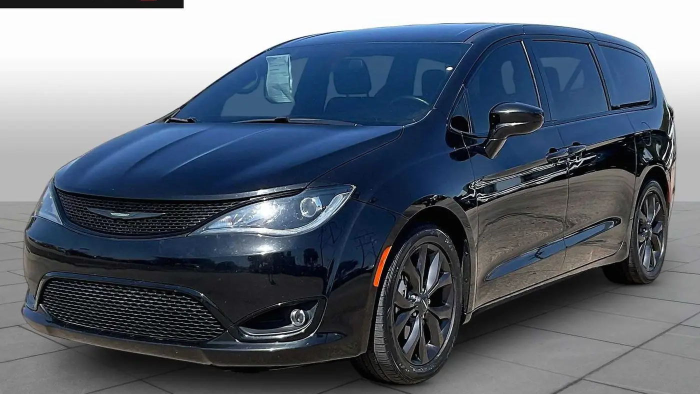 Preowned 2018 Chrysler Pacifica Touring Plus for Sale