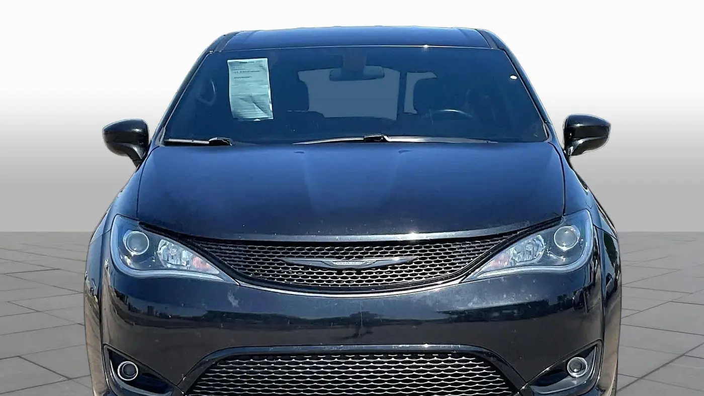 2018 Chrysler Pacifica Touring Plus