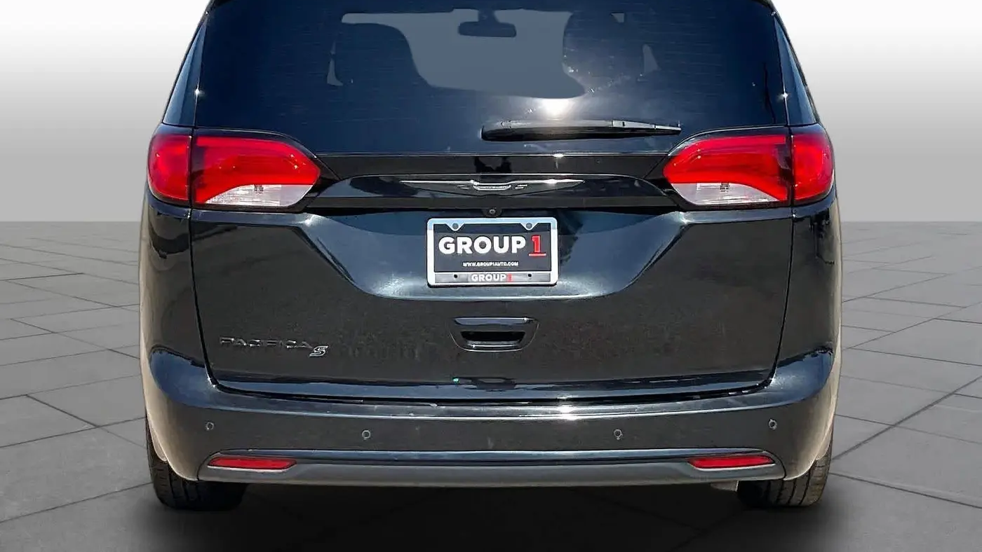 2018 Chrysler Pacifica Touring Plus