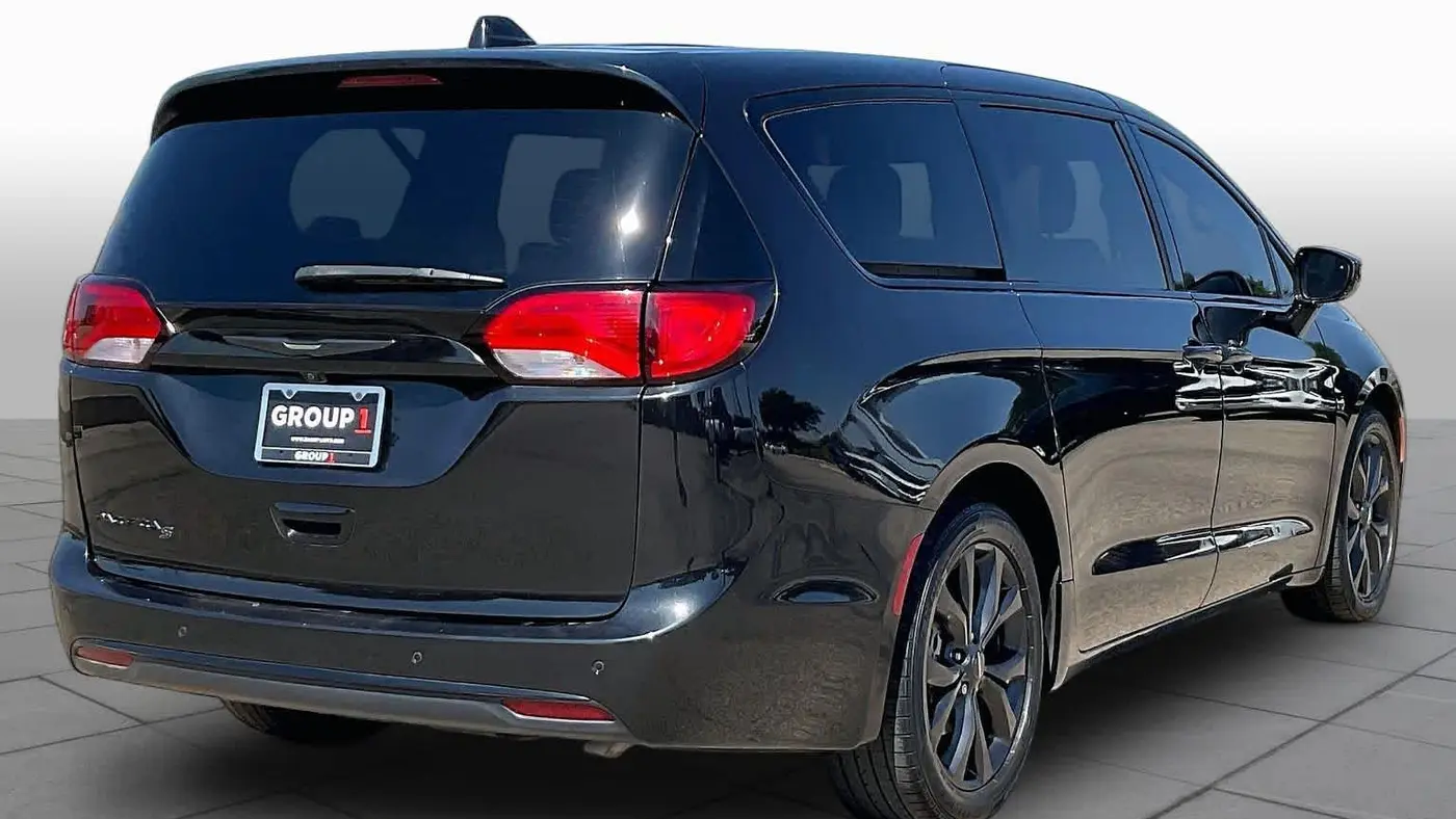 2018 Chrysler Pacifica Touring Plus