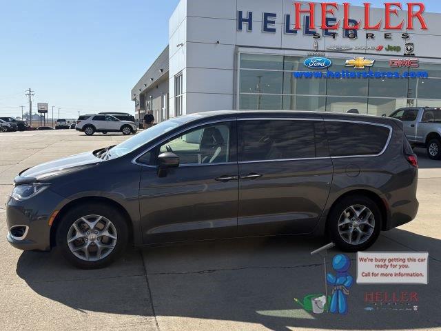 2019 Chrysler Pacifica - $11,962