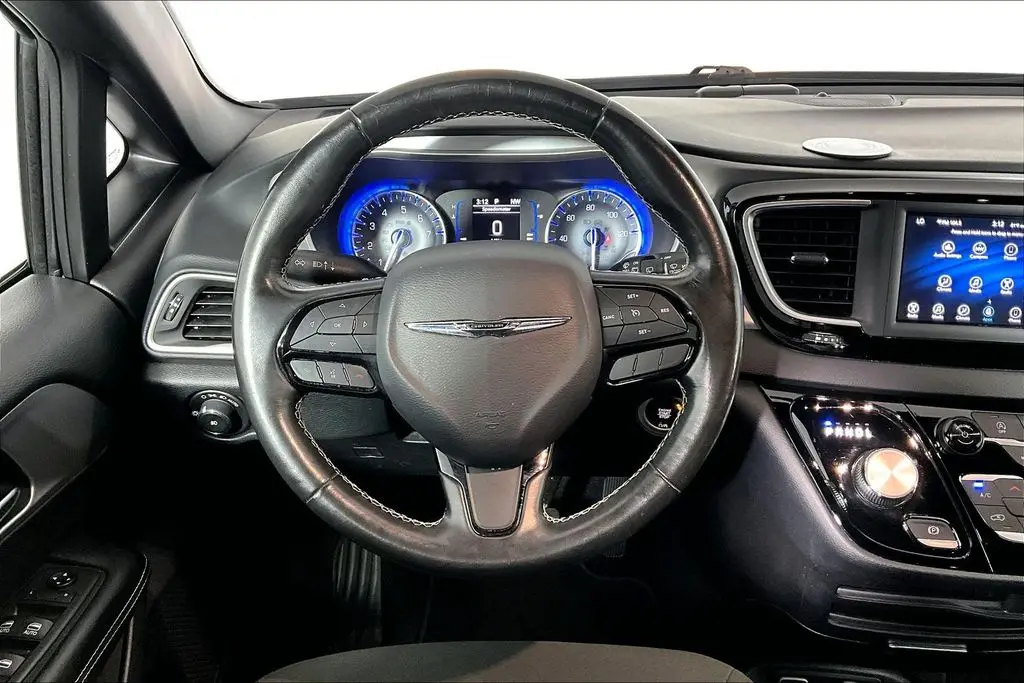 2020 Chrysler Pacifica - $19,241