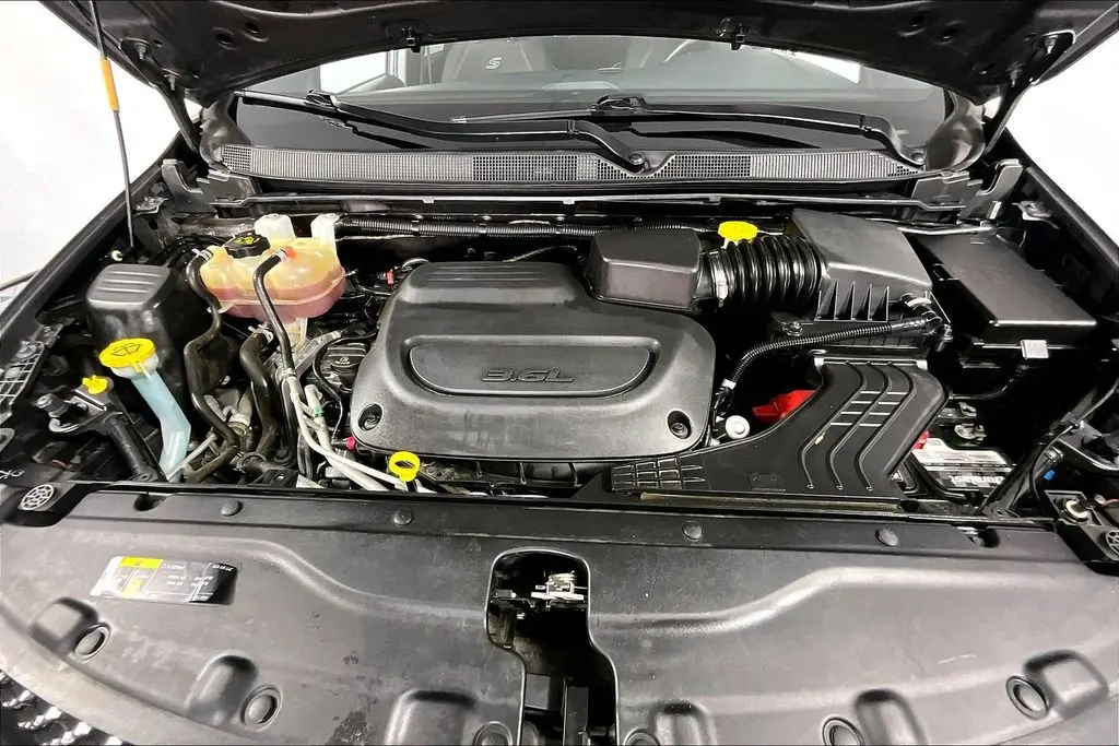2020 Chrysler Pacifica - $19,241