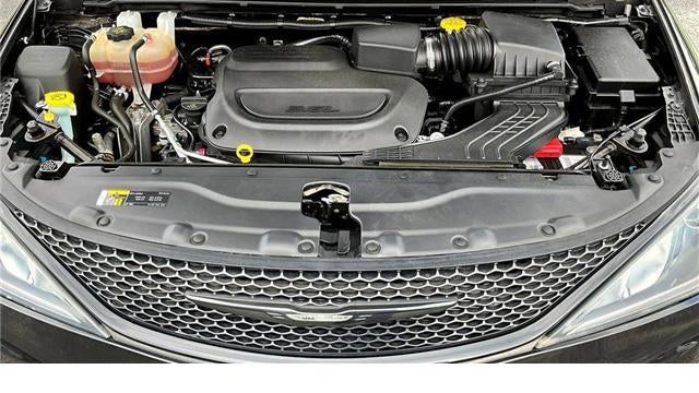 2020 Chrysler Pacifica Touring