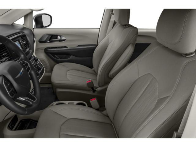 2020 Chrysler Pacifica - $16,990
