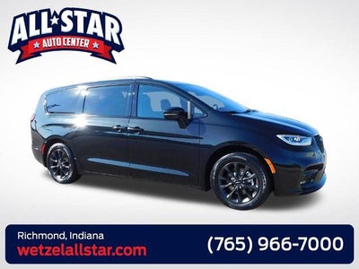 2021 Chrysler Pacifica Touring 4DR Mini-Van
