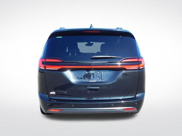 2021 Chrysler Pacifica - $18,590