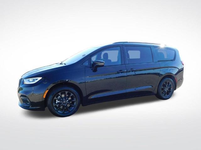 2021 Chrysler Pacifica - $18,590