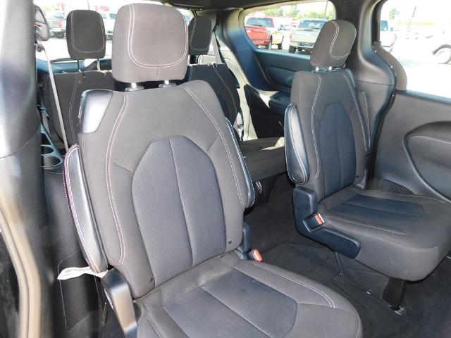 2021 Chrysler Pacifica - $18,590