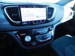 2021 Pacifica Thumbnail 38