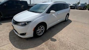 2018 Chrysler Pacifica Touring Plus