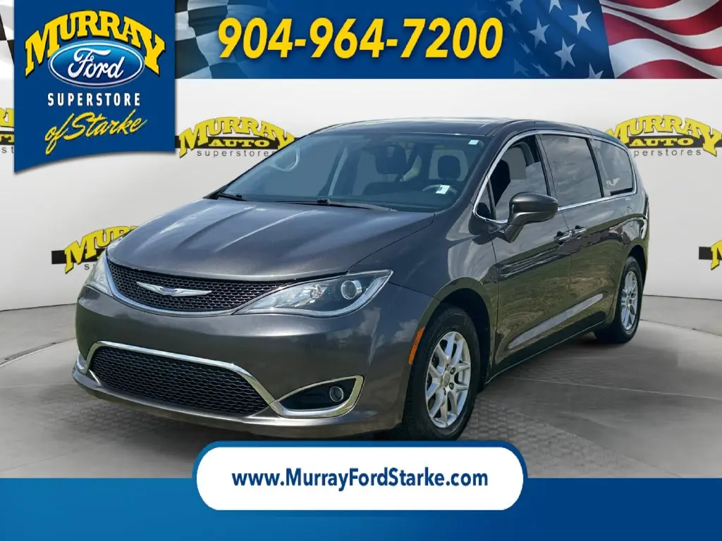 2020 Chrysler Pacifica - $12,867