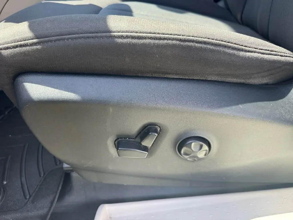 2020 Chrysler Pacifica - $12,867