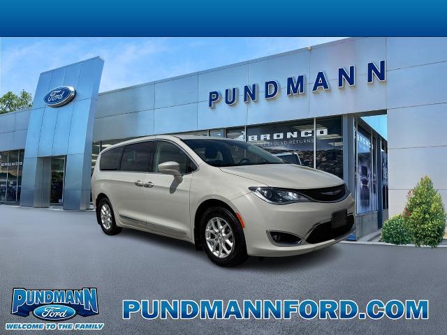 2020 Chrysler Pacifica - $17,185