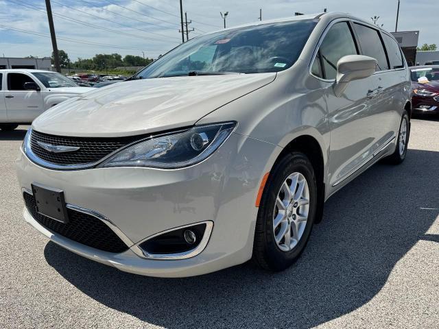 2020 Chrysler Pacifica - $17,185