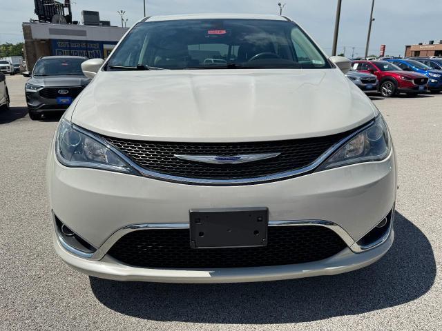 2020 Chrysler Pacifica - $17,185