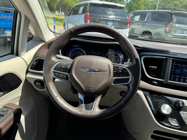 2020 Chrysler Pacifica - $17,185
