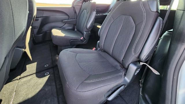 2023 Chrysler Pacifica Touring