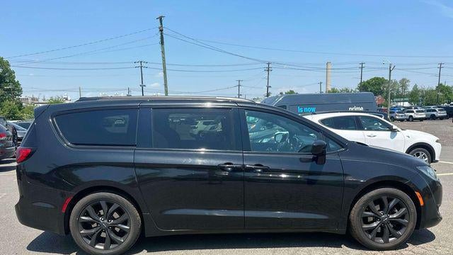 2019 Chrysler Pacifica Touring Plus