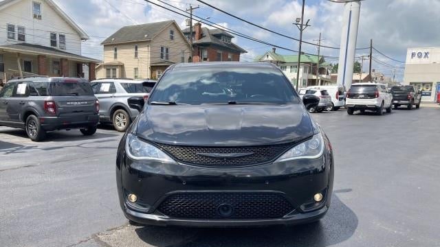 2020 Chrysler Pacifica Touring
