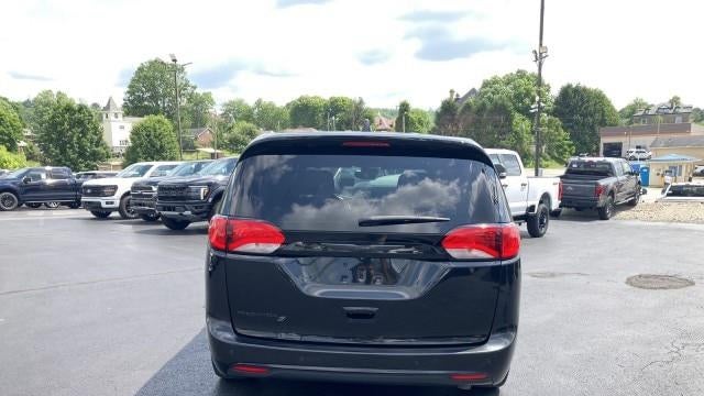 2020 Chrysler Pacifica Touring