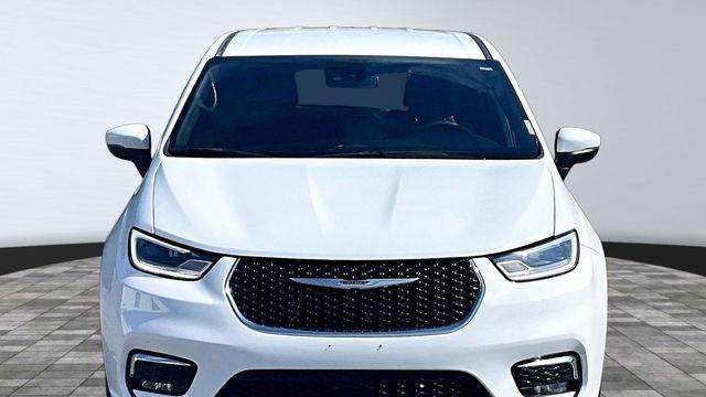 2023 Chrysler Pacifica Touring