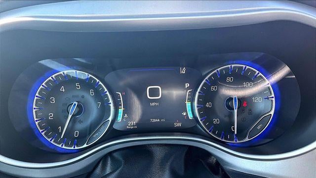 2023 Chrysler Pacifica Touring