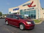 2012 Town and Country Thumbnail 2