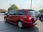 2012 Town and Country Thumbnail 5