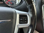 2012 Town and Country Thumbnail 32