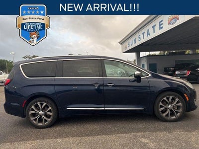 2017 Chrysler Pacifica Limited 4DR Mini-Van