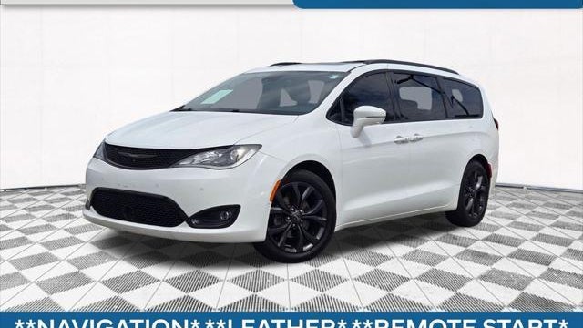 Preowned 2019 Chrysler Pacifica Limited for Sale