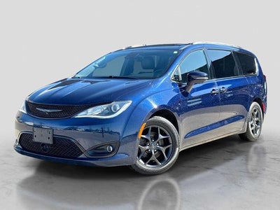 2019 Chrysler Pacifica Limited 4DR Mini-Van