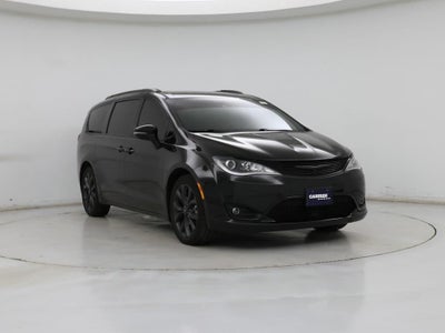 Photo of a 2020 Chrysler Pacifica Limited 4DR Mini-Van for sale