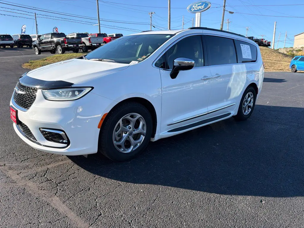 2023 Chrysler Pacifica - $21,987
