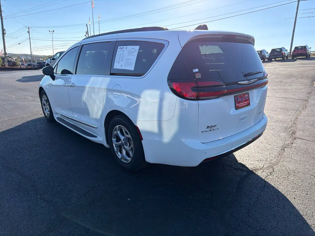2023 Chrysler Pacifica - $21,987