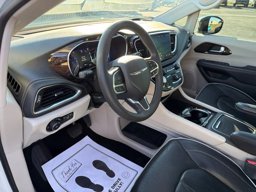 2023 Chrysler Pacifica - $21,987