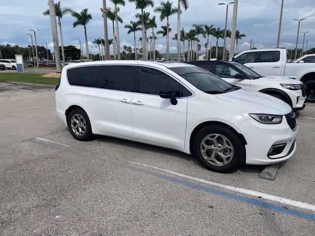 2024 Chrysler Pacifica